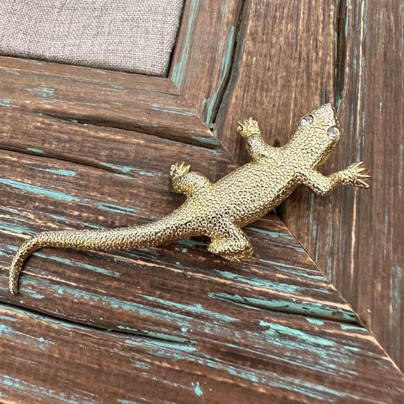 Vintage Lizard Salamander Gold Tone Brooch Clear Rhinestone Eyes Pin 2.75" - Picture 4 of 10